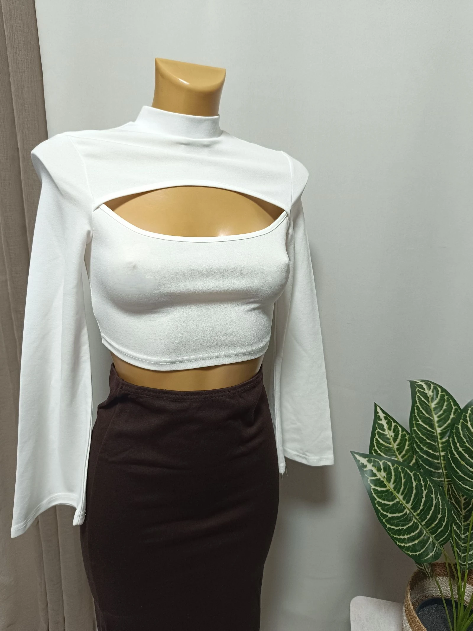 Blusa mujer blanca mangas acampanadas. Blouse femme 
